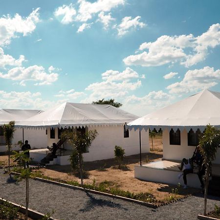 Jawai Empire Resort By Premier Hotels Pāli Esterno foto
