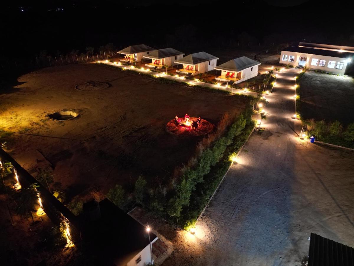 Jawai Empire Resort By Premier Hotels Pāli Esterno foto