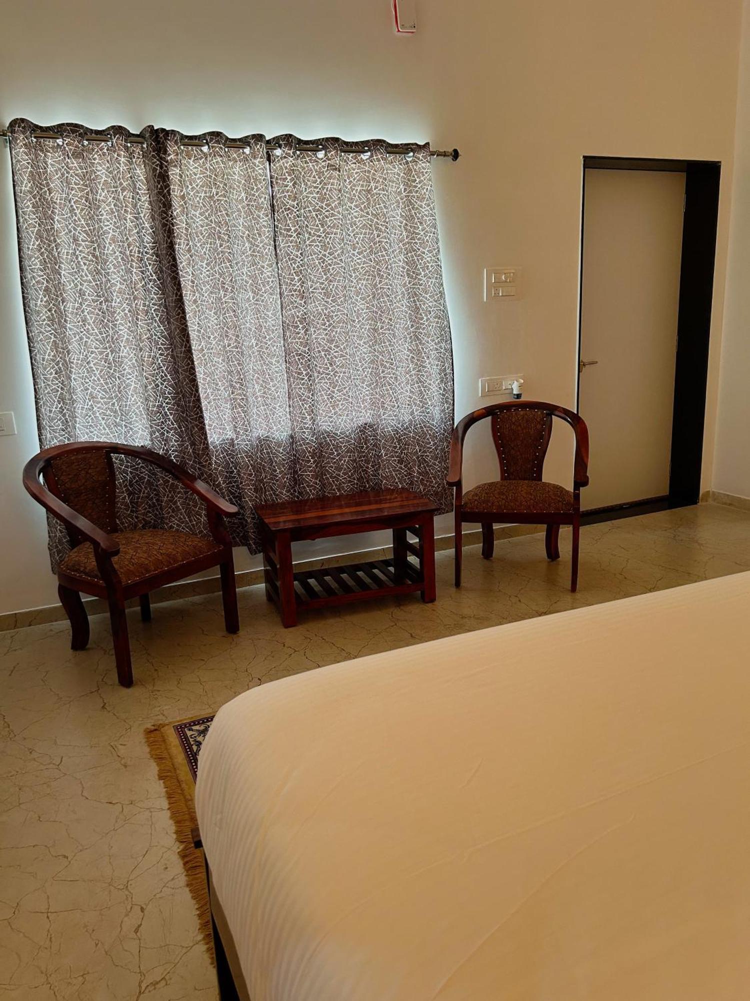 Jawai Empire Resort By Premier Hotels Pāli Esterno foto